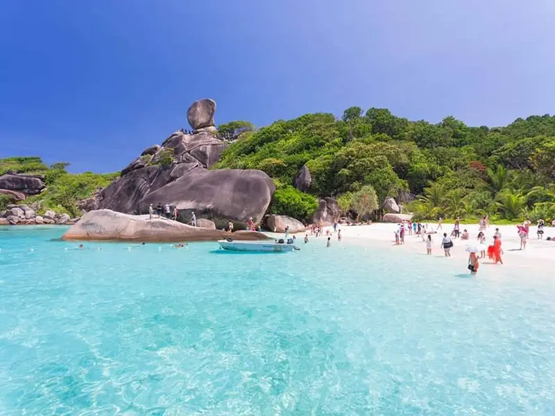 ทัวร์เกาะสิมิลัน